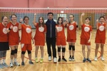 Ученицы школы № 2070 успешно стартовали на соревнованиях Школьной спортивной лиги по волейболу