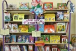 В библиотеках школы №2070 организуют выставки к Неделе детской книги