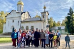 Прихожане Казанского храма провели субботник на полигоне «Коммунарка»