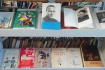 В библиотеках школы №2070 проходят книжные выставки, посвященные творчеству детского писателя Аркадия Гайдара
