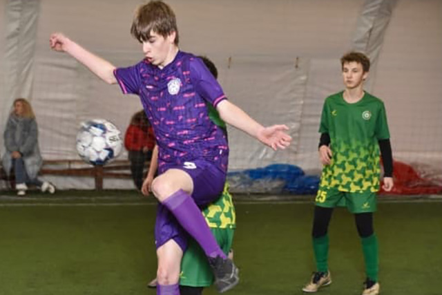 Две команды из Сосенского сыграли друг с другом на турнире по футболу 