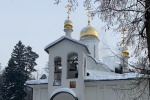 Молебен в честь престольного праздника прошел в храме Святых Новомучеников и Исповедников Российских в Коммунарке 