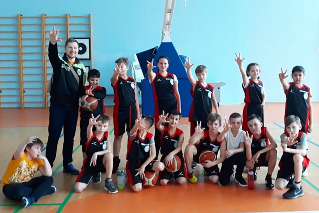 Баскетболисты из Сосенского взяли бронзу на турнире «Победный мяч» 