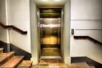 Сразу два лифта отремонтировали в Сосенском