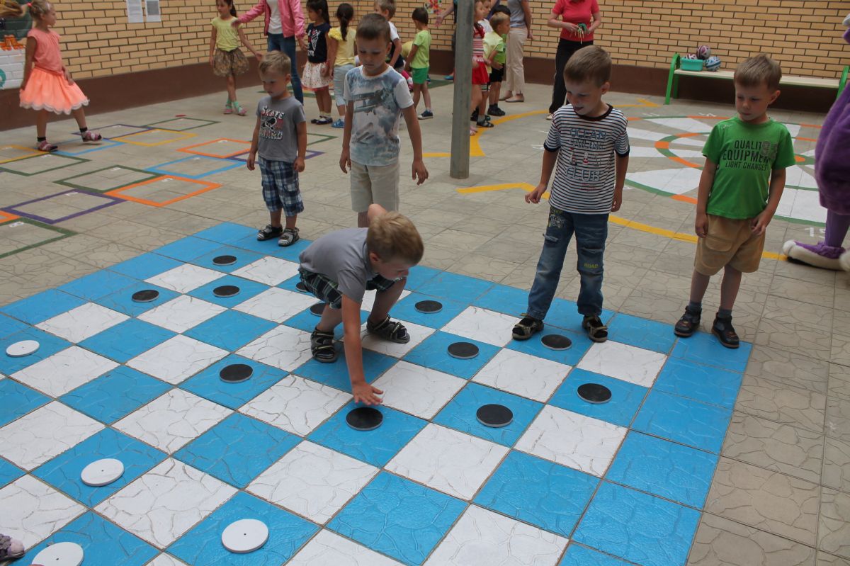 В детском саду появилась новая спортивная площадка