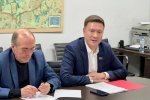 Муниципальные депутаты Сосенского провели рабочую встречу с депутатом МГД Александром Козловым