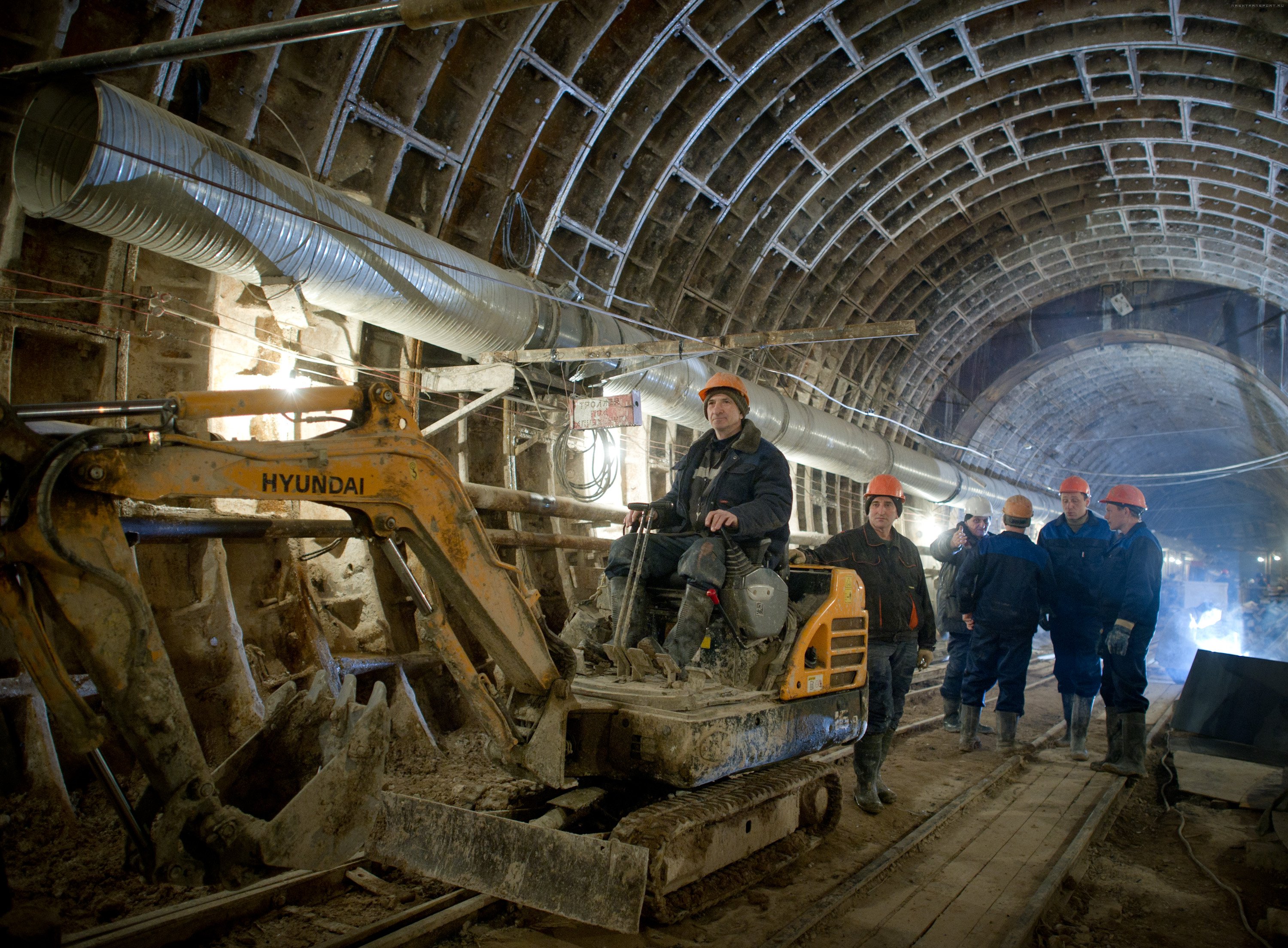 В Москве в 2016 году планируют построить 14 станций метро