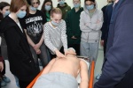 Больницу в Коммунарке посетили ученики медицинских классов