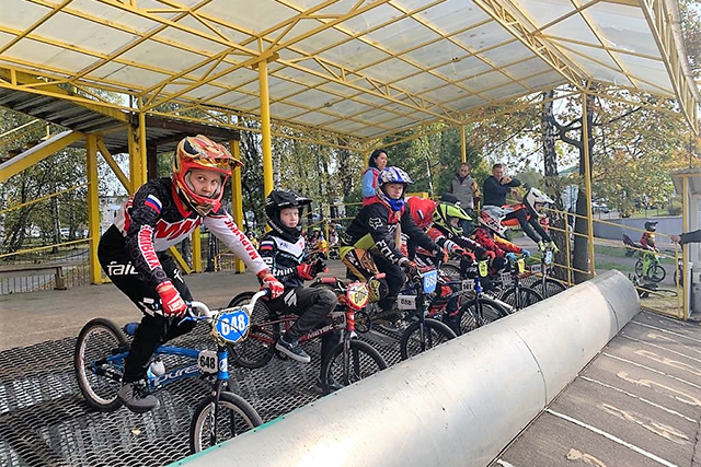 Команда Сосенского центра спорта приняла участие в турнире по велоспорту