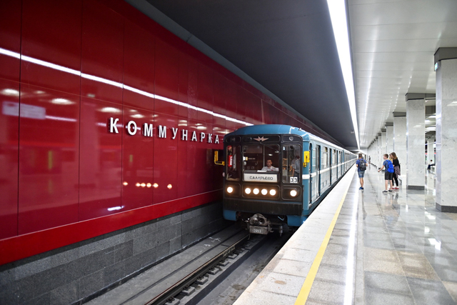 Новыми станциями метро в Сосенском за три месяца воспользовалось более 1,6 миллиона человек