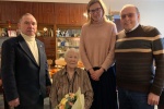 Ветерана труда Наталью Сотскову из Коммунарки поздравили с 90-летием 
