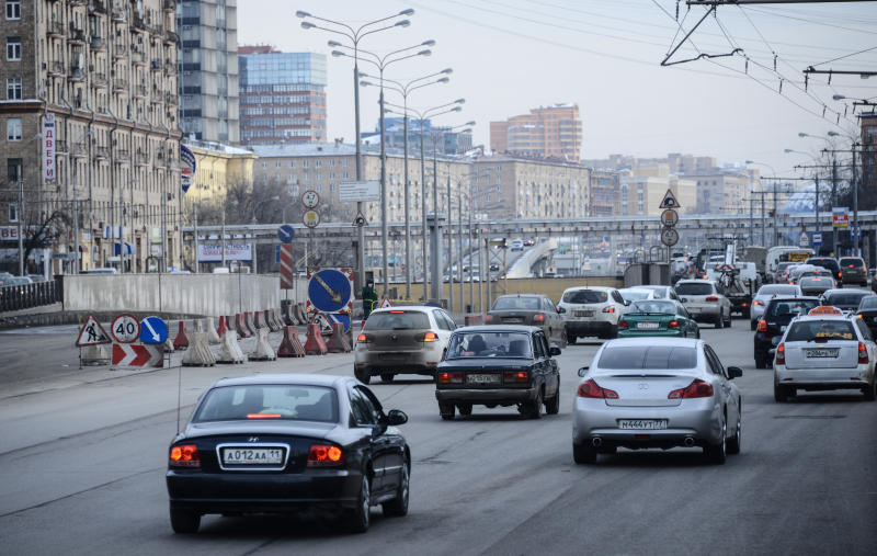 Госавтоинспекция предупредила водителей о гололеде на дорогах Москвы