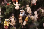 Историю новогодней игрушки расскажут в библиотеке №261