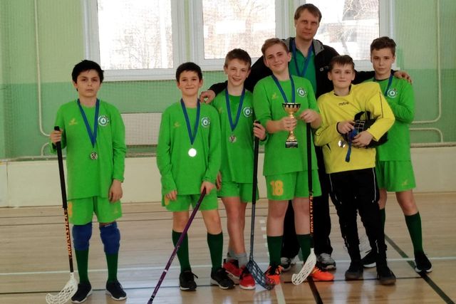 Команда Сосенского центра спорта заняла второе место на окружных соревнованиях по флорболу