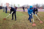 Первый весенний субботник прошел в Сосенском 13 апреля
