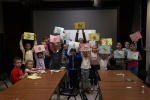 Дети Сосенского научились делать праздничные открытки ко Дню учителя