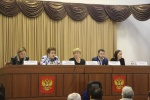 Жители Сосенского пообщались с главой администрации