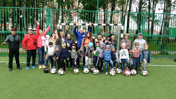 Сосенский центр спорта провел мастер-класс по футболу для дошколят