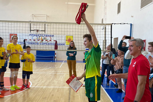 Волейбольная команда из Сосенского вновь стала первой на отборочных соревнованиях