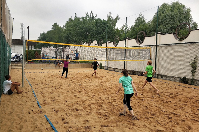 Турнир по пляжному волейболу прошел в деревне Летово
