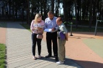 Рейд по зеленым зонам, детским и спортивным площадкам прошел в Сосенском