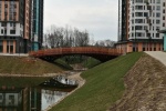 В парке у ЖК «Скандинавия» открыли Мост троллей
