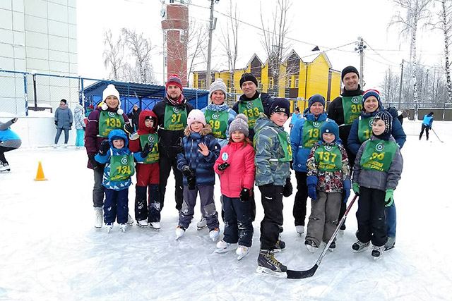 Семьи из Сосенского стали победителями и призерами окружных «Зимних забав»