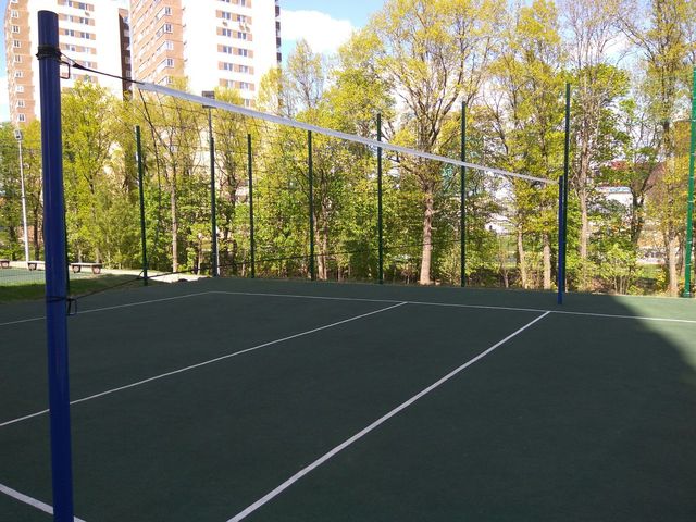 В ЖК «Зеленая линия» установили волейбольную сетку