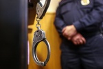 Полицейские из Коммунарки расследуют дело о хищении иконы и нательного креста стоимостью более миллиона рублей