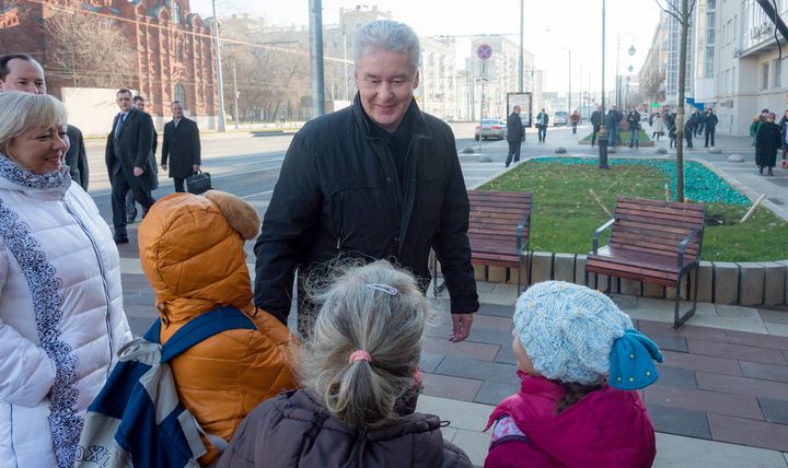 Собянин: Новослободская стала комфортной улицей для пешеходов