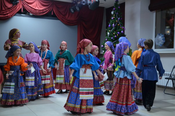 Жители Сосенского поселения поучаствовали в «Рождественских колядках»