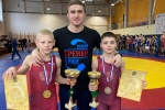 Спортсмены Сосенского центра спорта привезли медали из Санкт-Петербурга