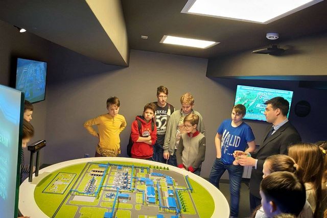 Школьники Сосенского провели побывали на экскурсии в музее